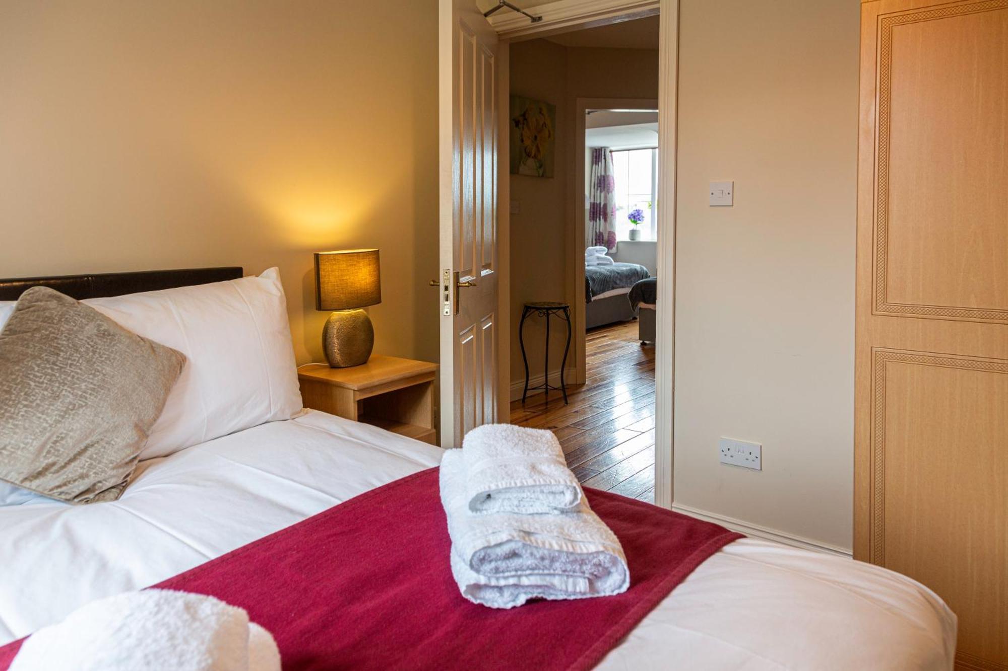 Kerry Holiday Homes At The Killarney Holiday Village 외부 사진